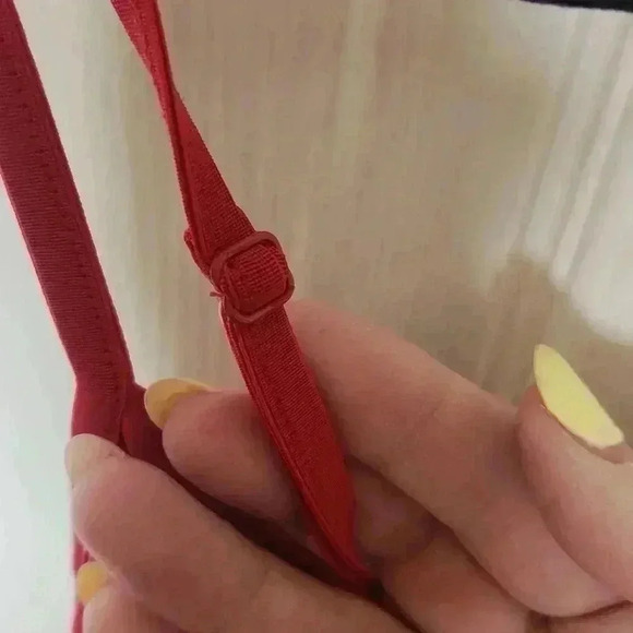 Penningtons Red  Nylon/Elastane Adjustable Tank Top Size 1x - Picture 7 of 9